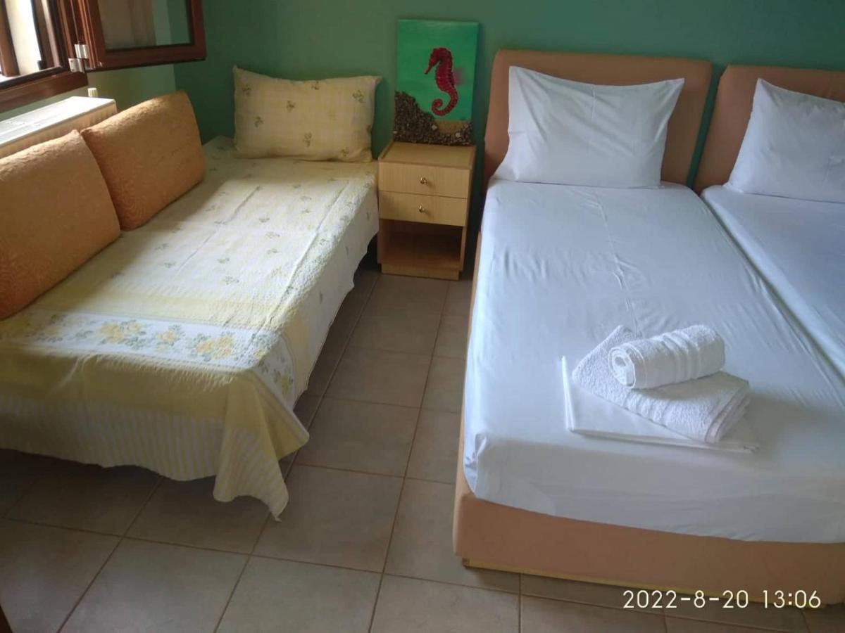 Roula Rooms Stratoni Exterior foto