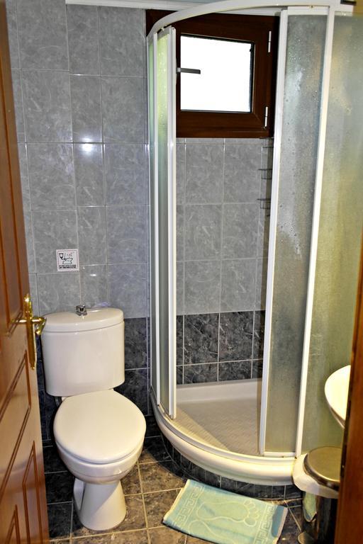 Roula Rooms Stratoni Exterior foto